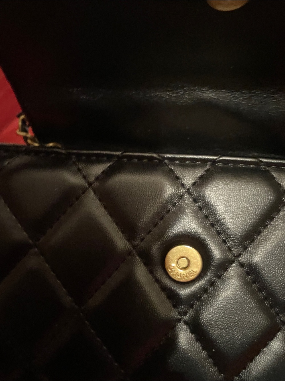 Beaute VIP Black Quilted Mini Top-Handle Bag with Gold Hardware - Picture 7 of 17